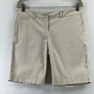 Tommy Hilfiger Women’s Chino Shorts Sz 8 Cream Flat Front Casual Cotton/Spandex